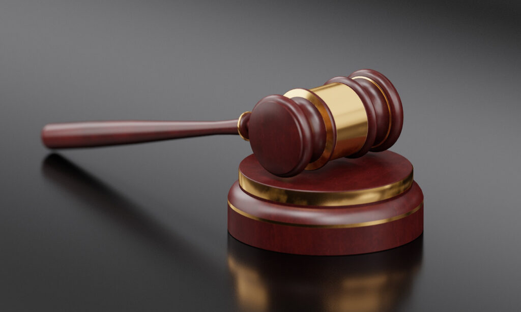 quincecreative-gavel-3577255_1920